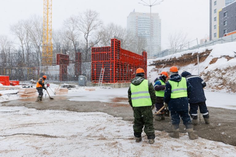10 Safety Measures for Winter Workers