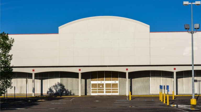 Med-Tail: Retail Sites Offer Opportunities for Healthcare