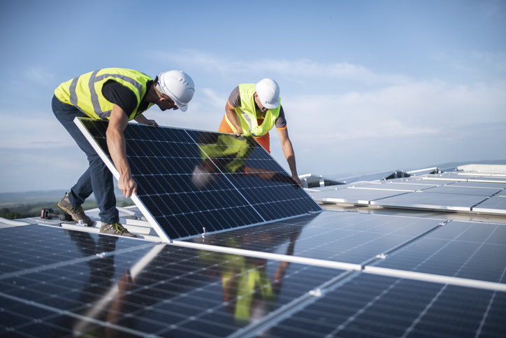 Why Manufacturers Should Consider Diversifying Their Energy Supply 